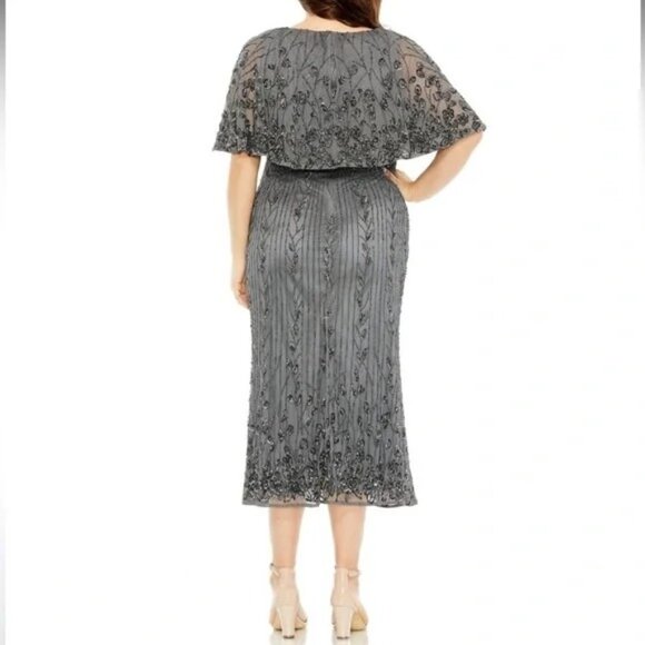 NWT Mac Duggal 5939 Cape Sleeve Embellished Midi Dress Pewter Size 14W - Picture 3 of 9